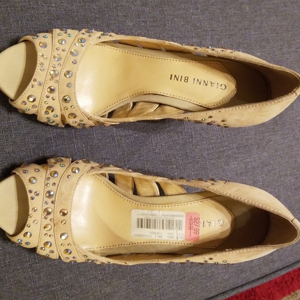 Nude high heel shoes